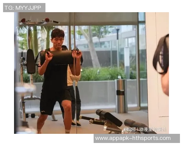 杨瀚森分享首次租房购车经历与开心心情最近体重增加的小烦恼 杨瀚森分享首次租房购车经历与开心心情最近体重增加的小烦恼