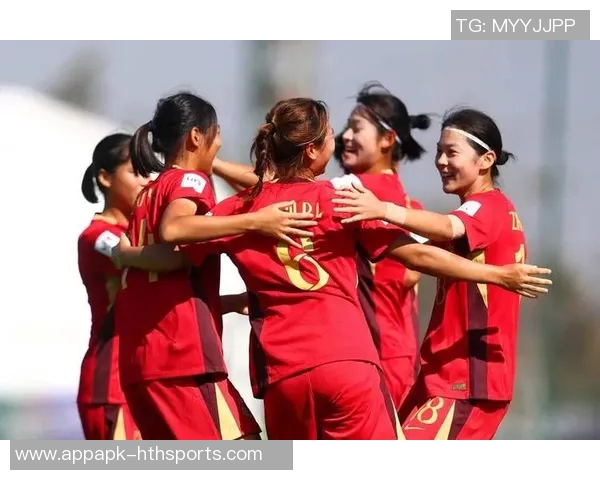 宋语后场失误助攻图雷轻松破门U17美国女足扩大领先优势至4-1 宋语后场失误助攻图雷轻松破门U17美国女足扩大领先优势至4-1