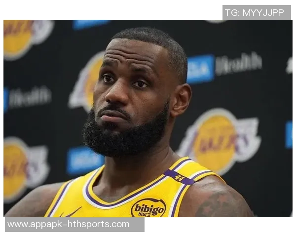 詹姆斯团队分析去年季前备战过度消耗导致其12月状态下滑 詹姆斯团队分析去年季前备战过度消耗导致其12月状态下滑