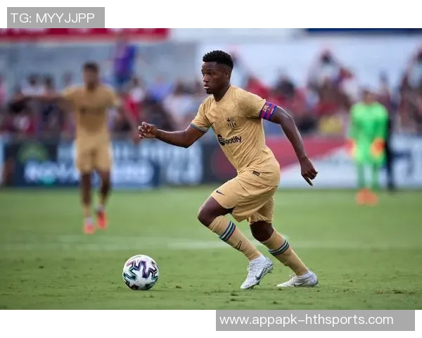 B席传奇生涯即将落幕或将加盟沙特联赛或本菲卡 B席传奇生涯即将落幕或将加盟沙特联赛或本菲卡