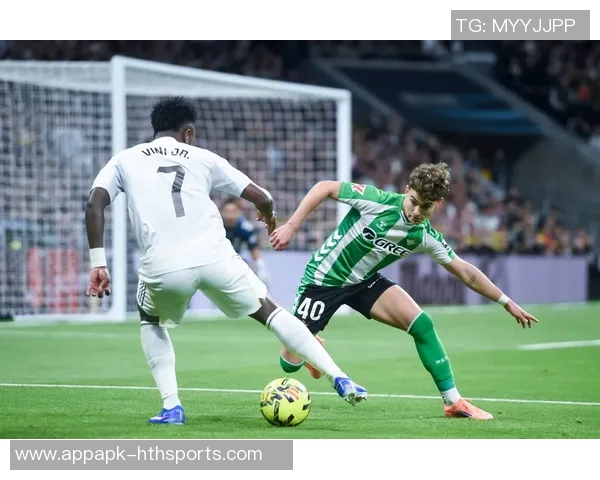 西甲最佳阵容揭晓贡萨洛领衔皇马三将瑟尔洛特表现出色