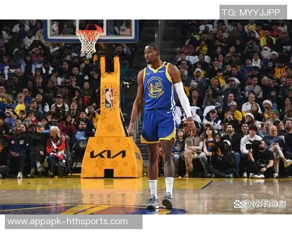 克莱三分火力全开轰23分助勇士续航展现强大实力